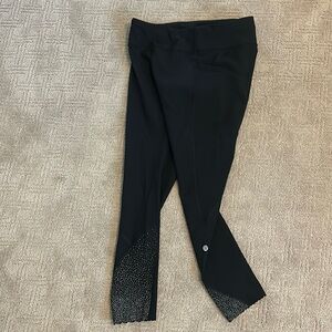 Women’s lululemon leggings black size 8